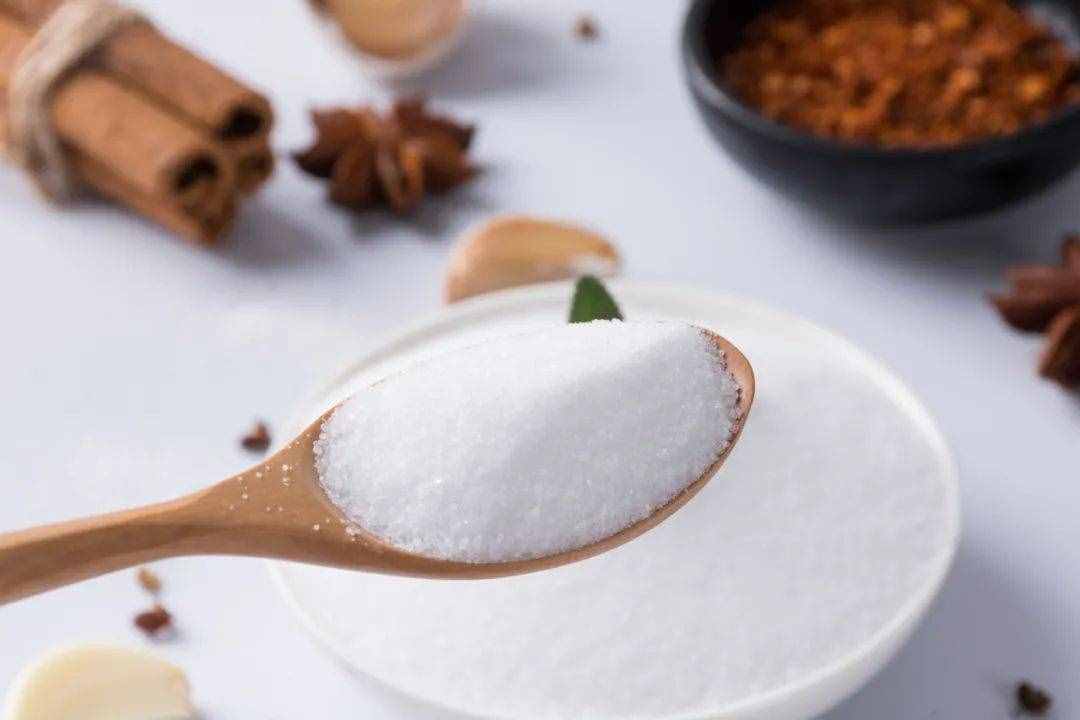 衣服掉色嚴重？教你幾個簡單方法，衣服固色好