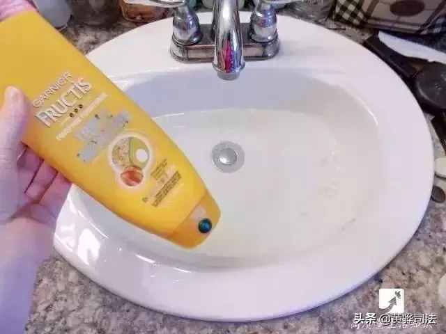 衣服縮水后還能復(fù)原，方法超簡單