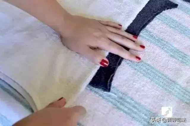 衣服縮水后還能復(fù)原，方法超簡單