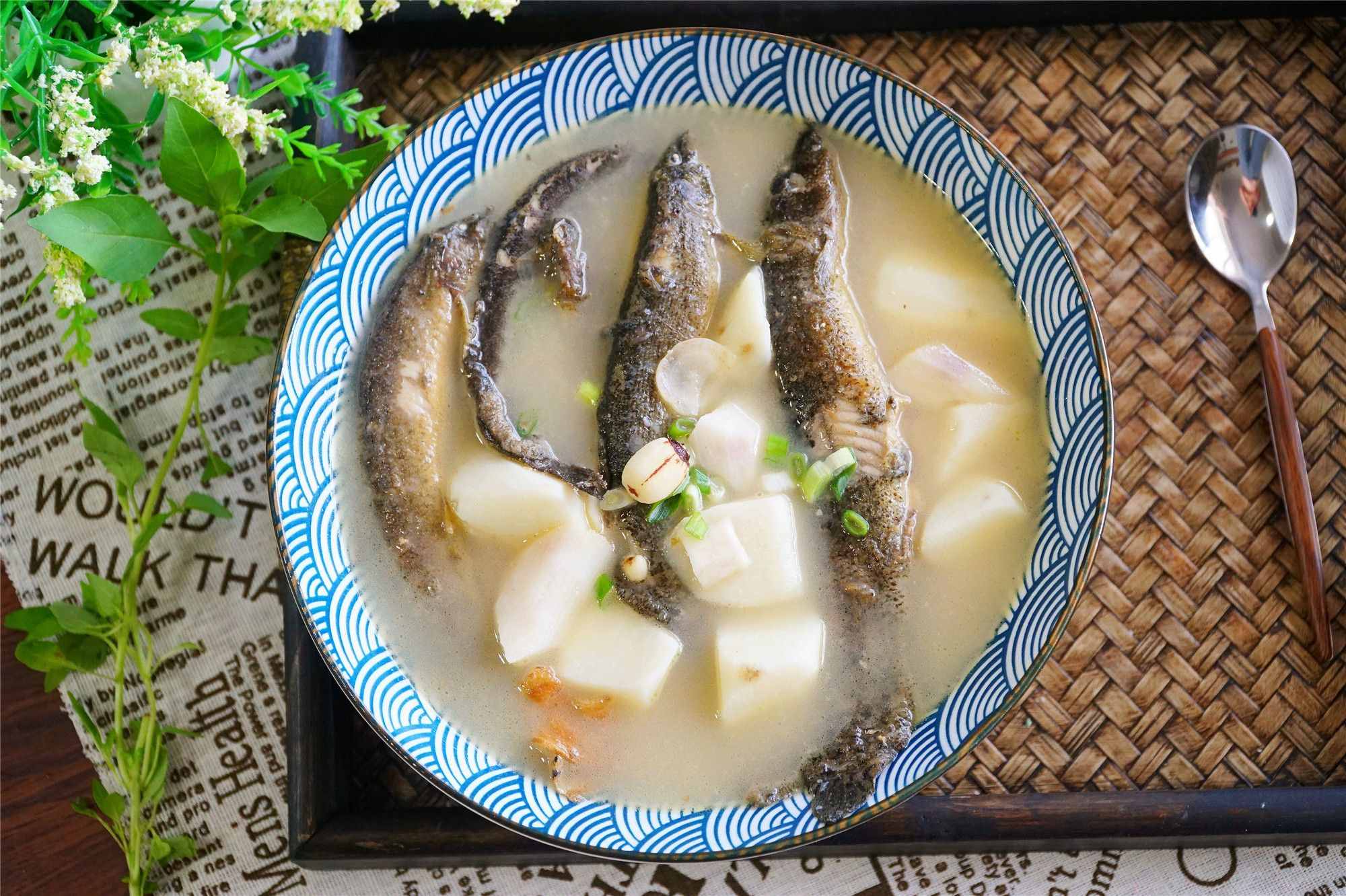 天熱多喝湯，6道適合夏季喝的時(shí)令湯，葷素搭配，收藏好過夏天