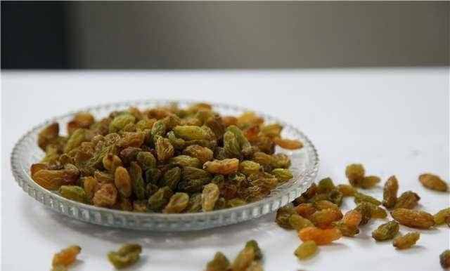每天吃葡萄干真的對(duì)身體有什么好處嗎？你真的知道嗎？看專家理解