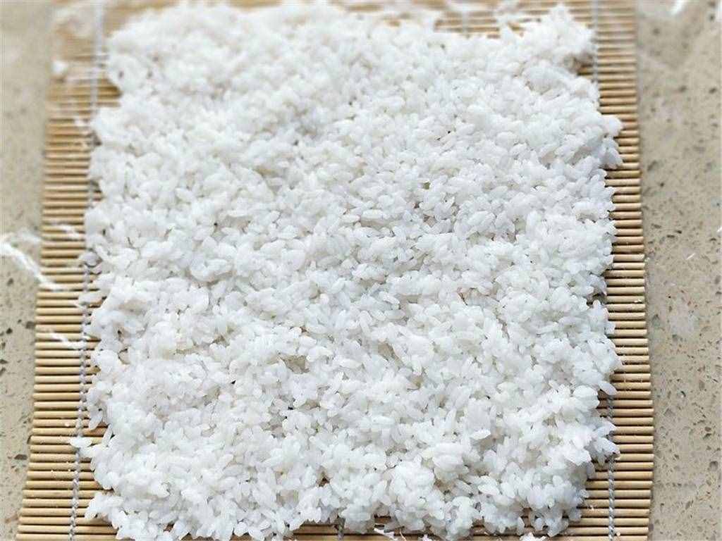 壽司別去買了，教你在家做，我家孩子三天兩頭點(diǎn)名要吃，超簡單