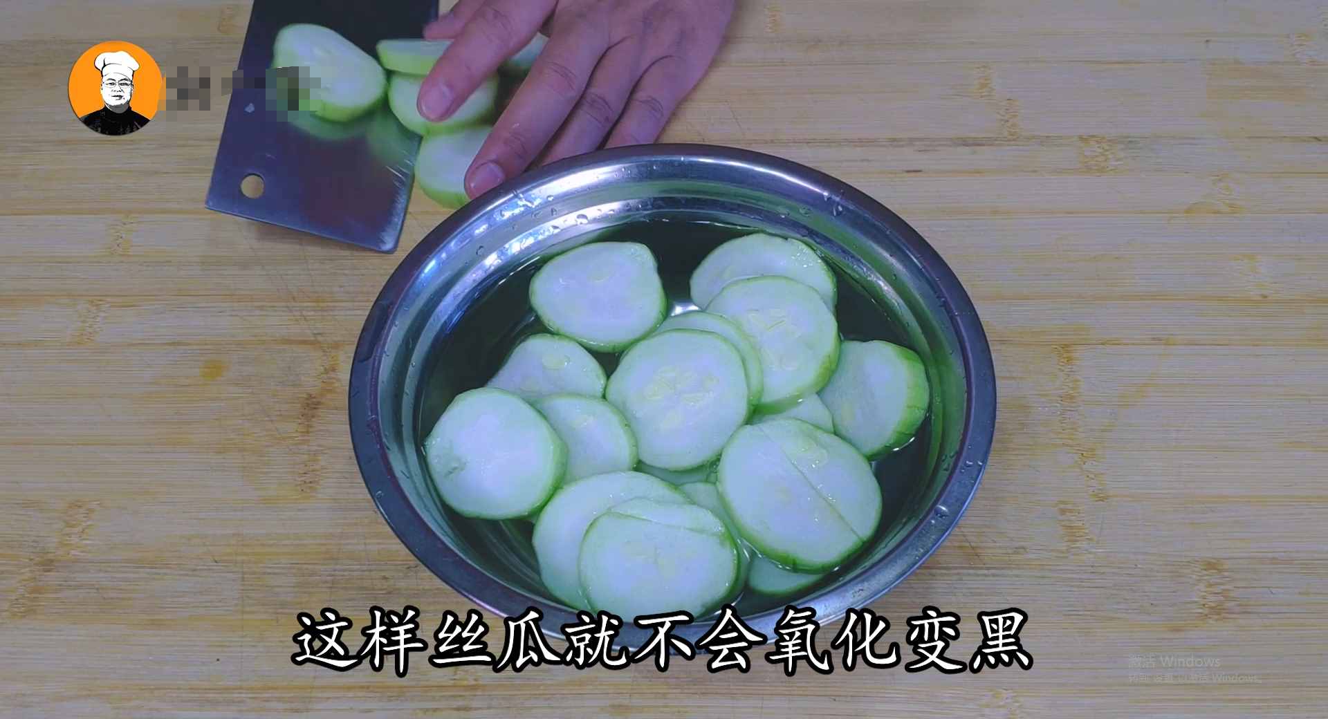 海鮮疙瘩湯家常做法，營(yíng)養(yǎng)美味易消化，一人吃完一大碗