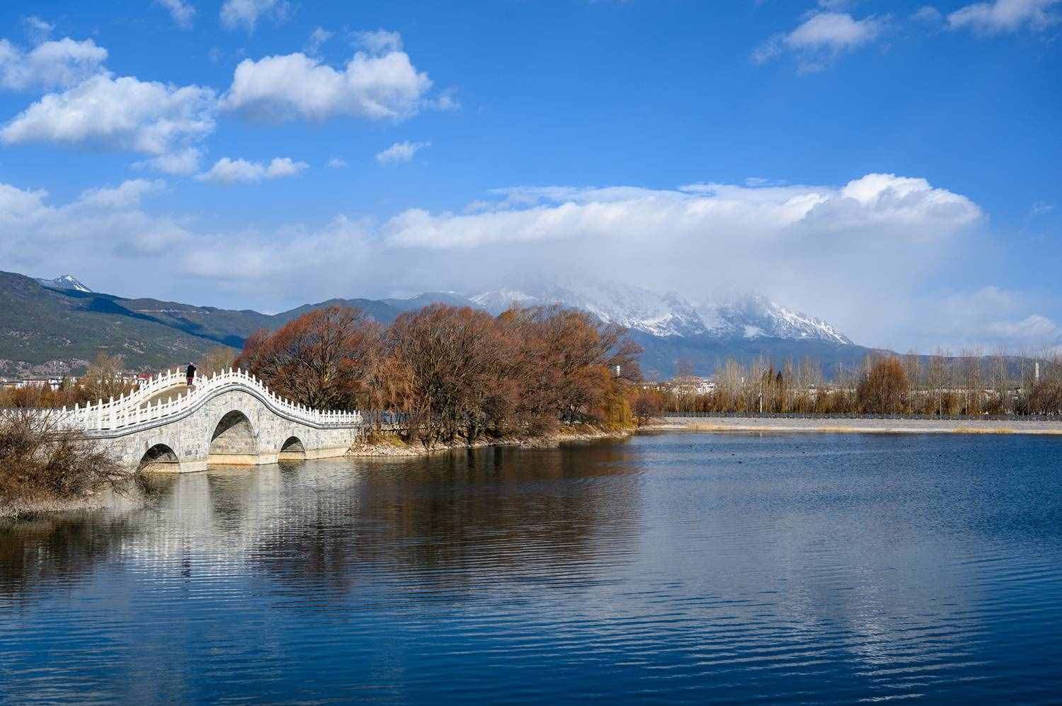 云南麗江最值得去的5個景點(diǎn)，2個春節(jié)氣氛濃郁，3個小眾冷門景點(diǎn)