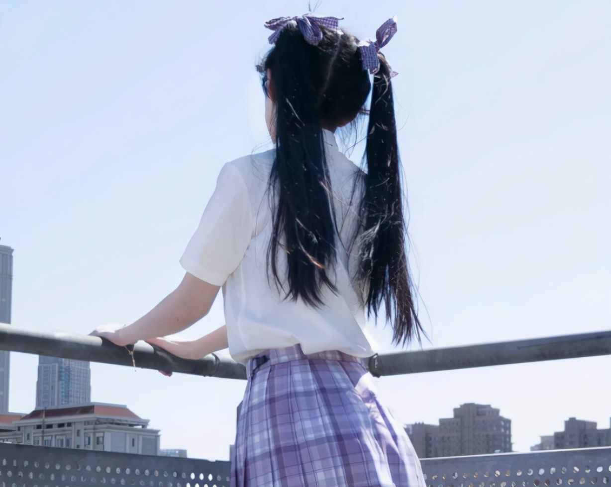 畫師大佬分享北京JK，卻被吐槽該叫CK，JK到底啥意思？