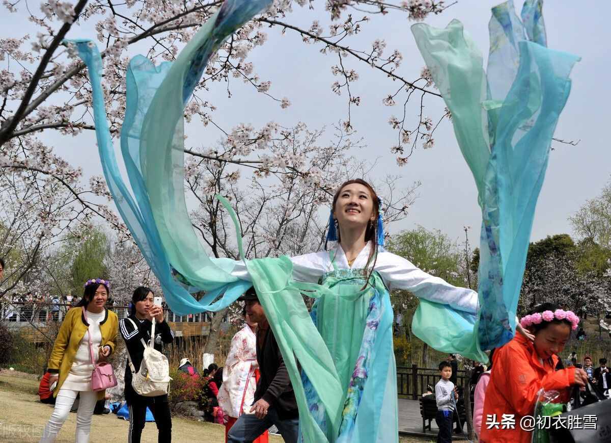 詩里青春，感嘆流年，賞讀詩詞青春五首，青春堂堂去，白發(fā)故故生