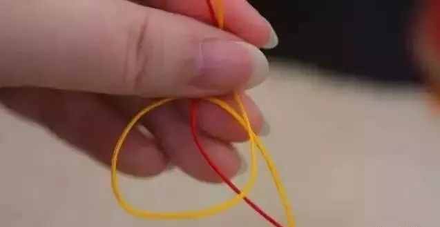 三種快速的編繩打結(jié)方法，文玩手串編繩不再煩惱......