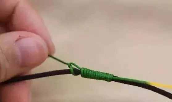 三種快速的編繩打結(jié)方法，文玩手串編繩不再煩惱......