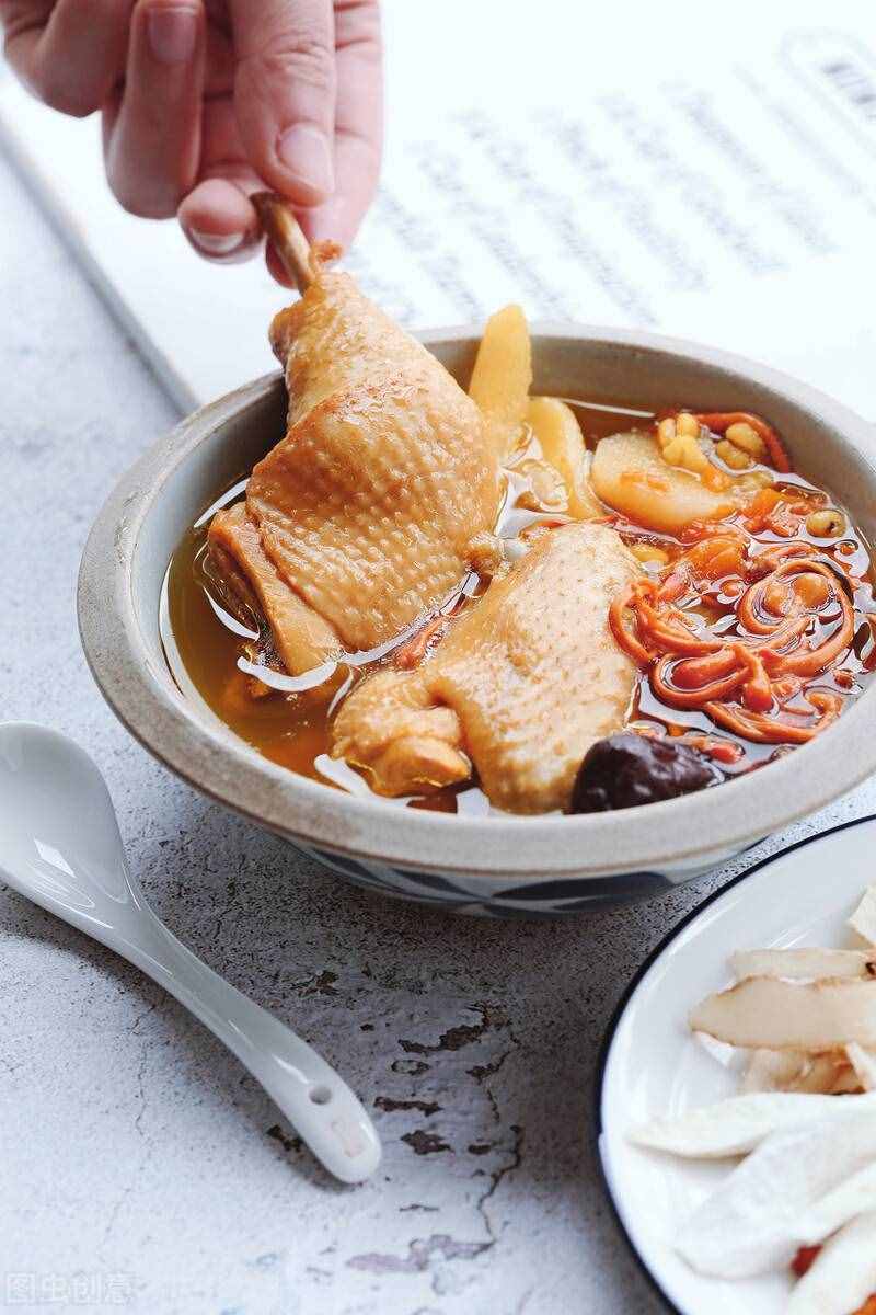 蟲草花，非蟲非草也非花！面紗揭開你懂它！秋冬進(jìn)補(bǔ)必有它