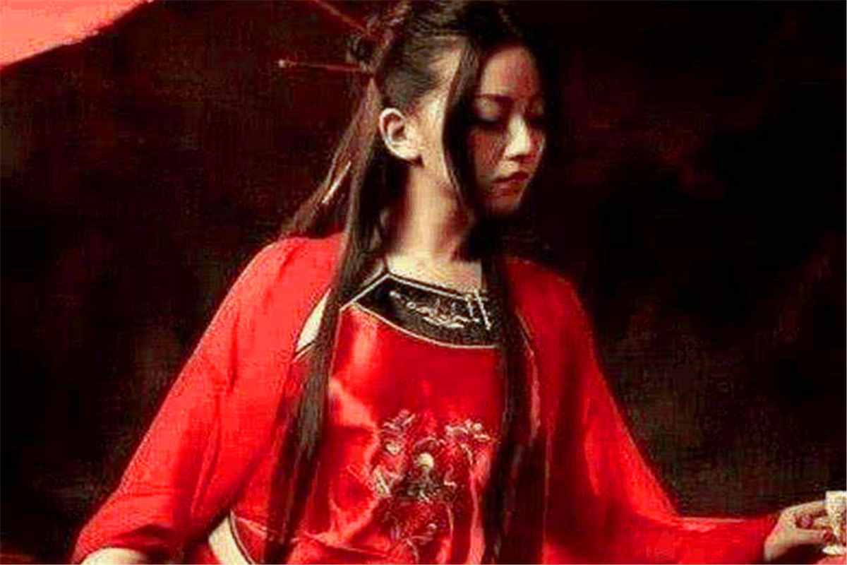 罵人不帶臟字，學(xué)會(huì)了嗎？歷史中含蓄的六句詩(shī)，罵人一句比一句狠
