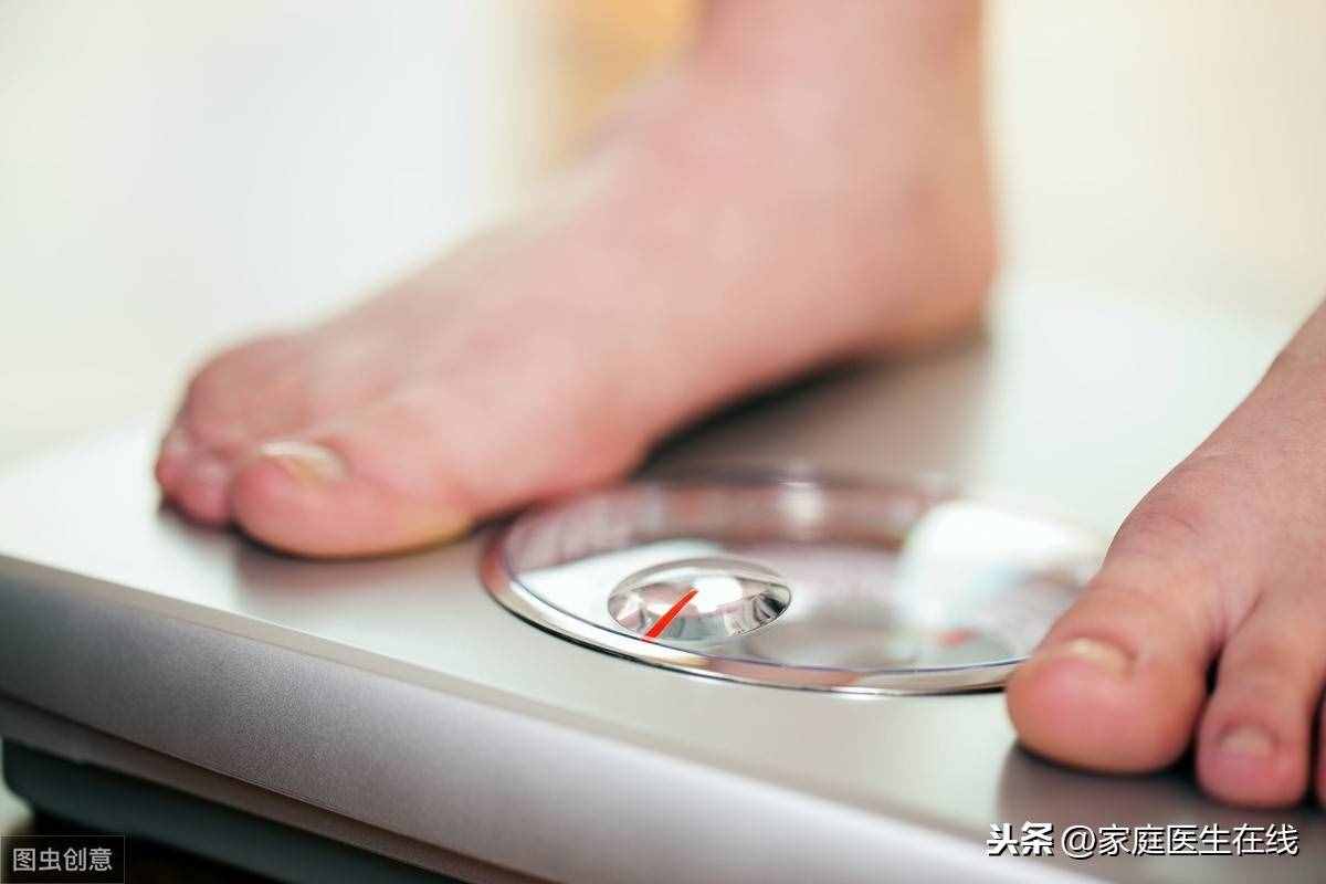 一個(gè)人的正常標(biāo)準(zhǔn)體重是多少？不管身高多少，這個(gè)范圍內(nèi)都算正常