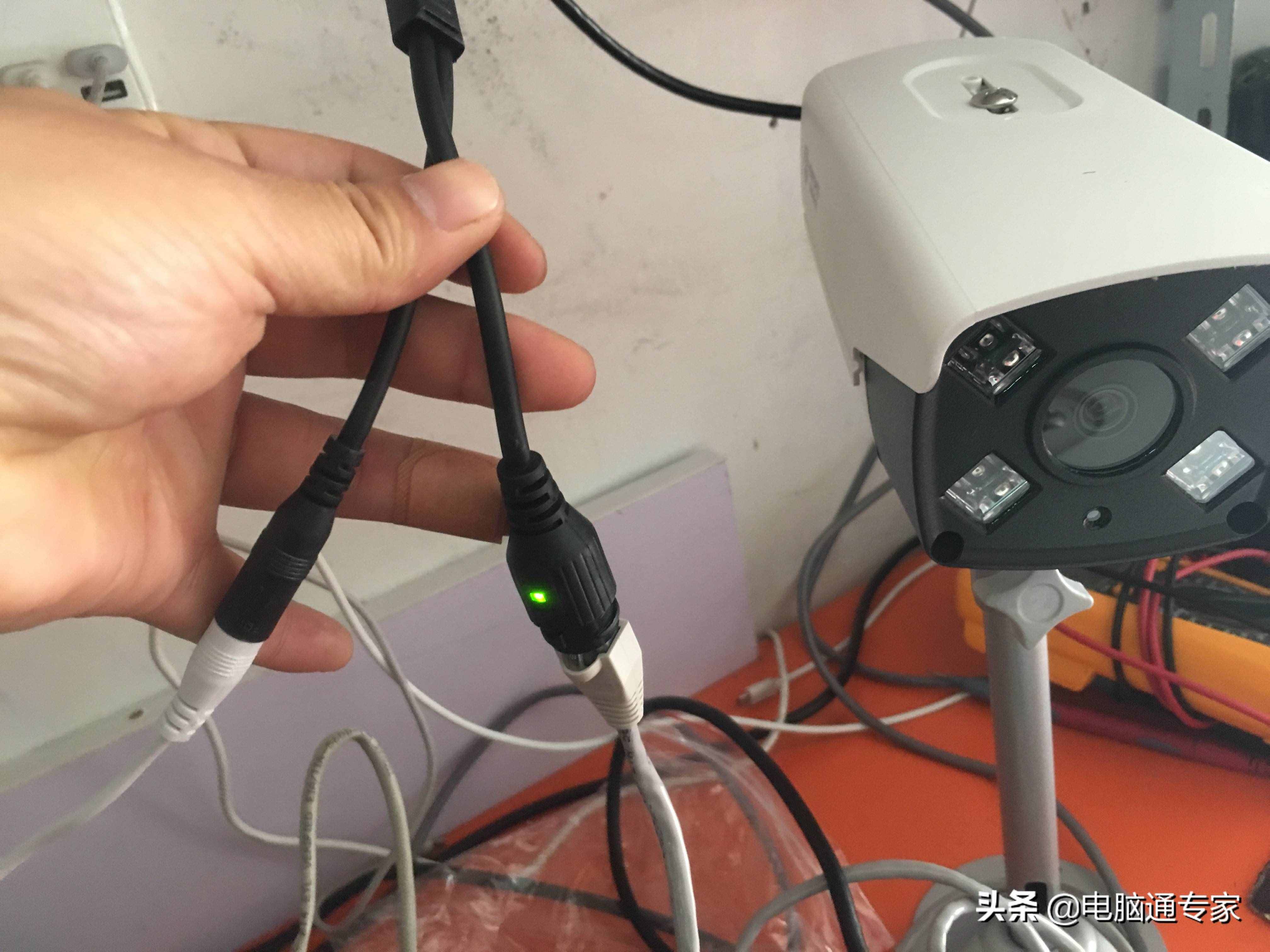 教大家如何安裝家用監(jiān)控，其實(shí)沒(méi)有你們想象的那么難，很簡(jiǎn)單！
