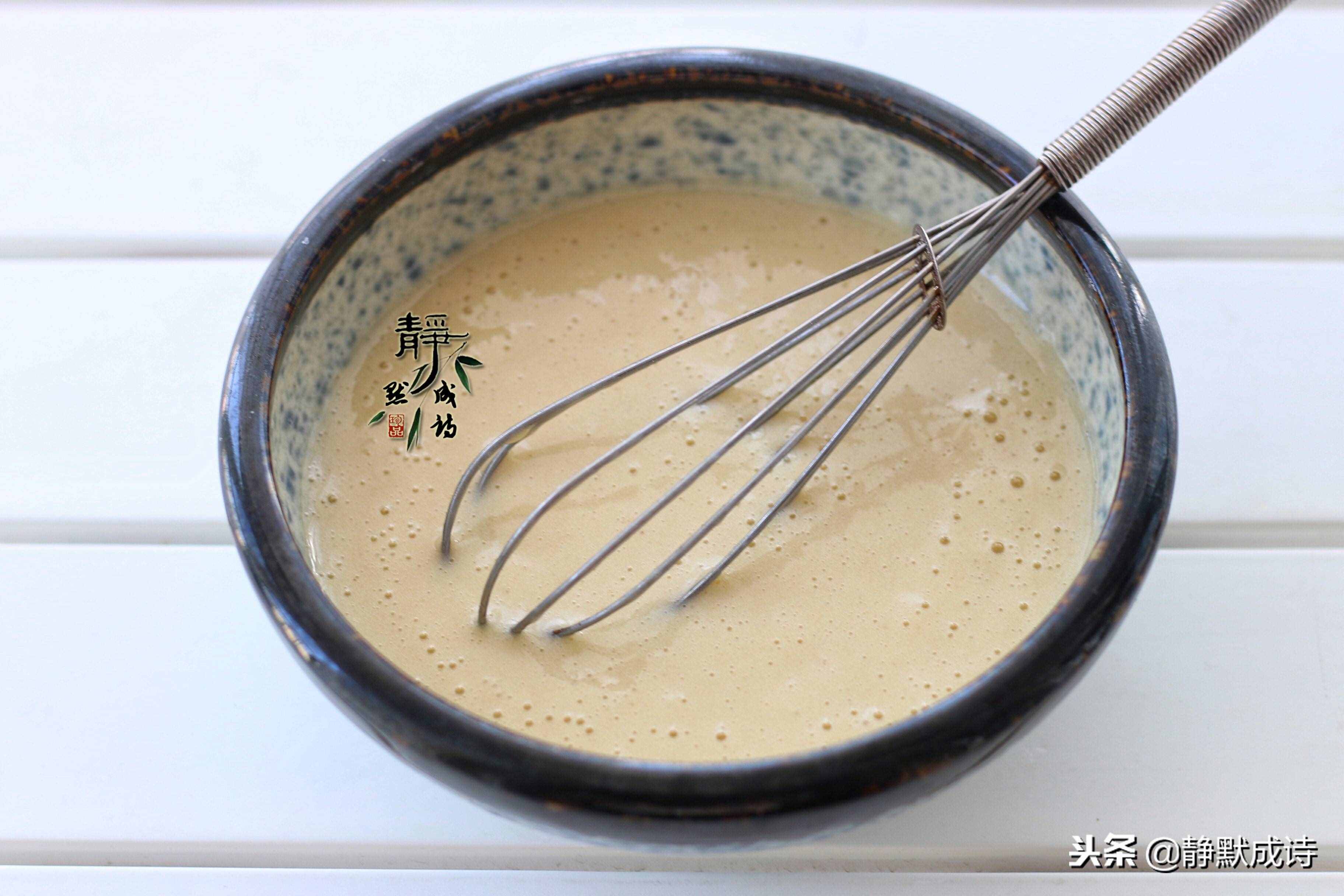 教你做無油無糖無泡打粉的香蕉松餅，營養(yǎng)香甜無添加，孩子都喜歡