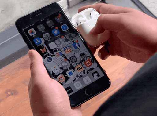 新 AirPods 評測：我戴了 24 小時，體驗到這 6 大變化丨模范評測