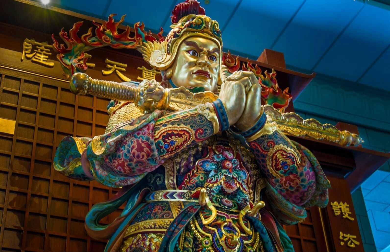 有個(gè)常用成語叫“曇花一現(xiàn)”，曇花是種什么花？為什么只有一現(xiàn)？