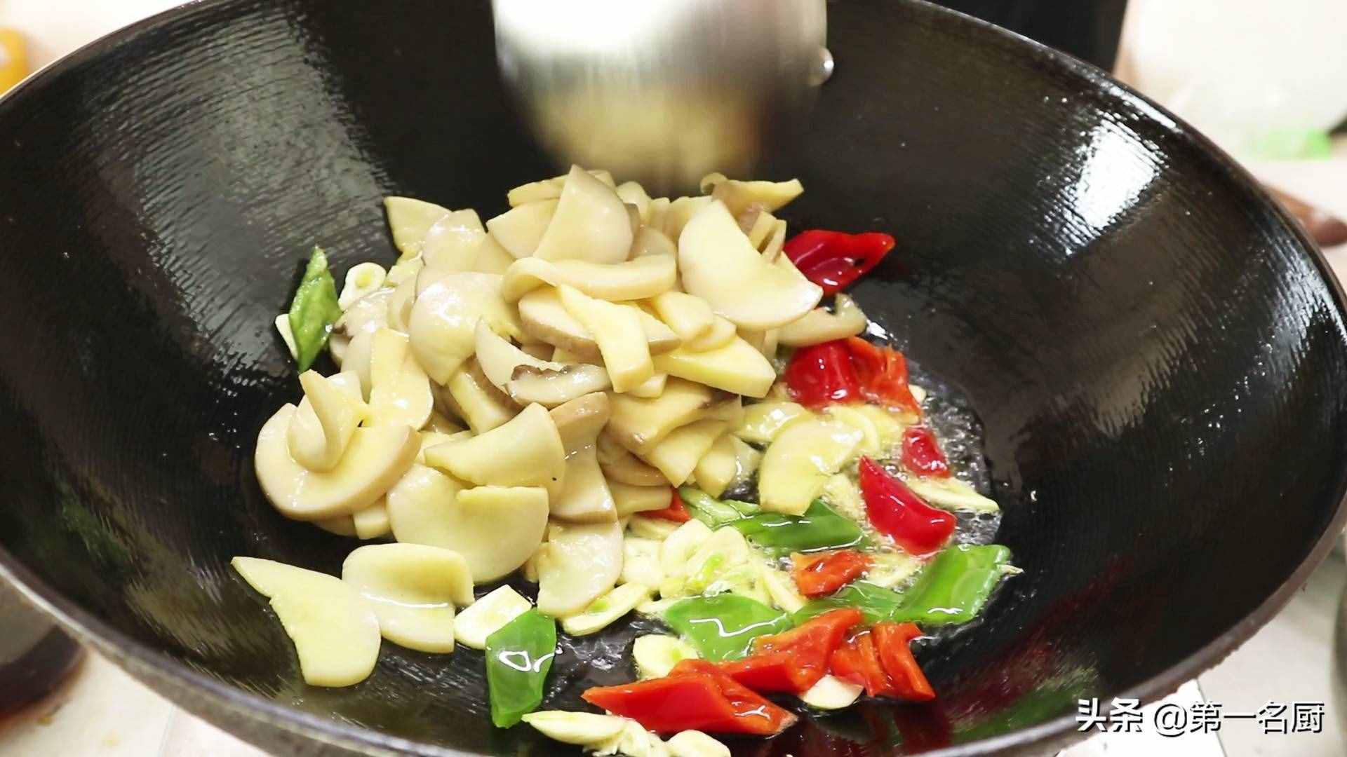 杏鮑菇這樣做太香了，軟嫩入味不油膩，上桌大家搶著吃，先收藏了