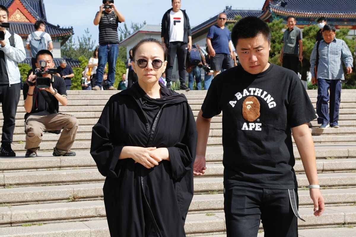 盤點中國十大小品演員，趙本山被稱為小品第一人，可謂家喻戶曉