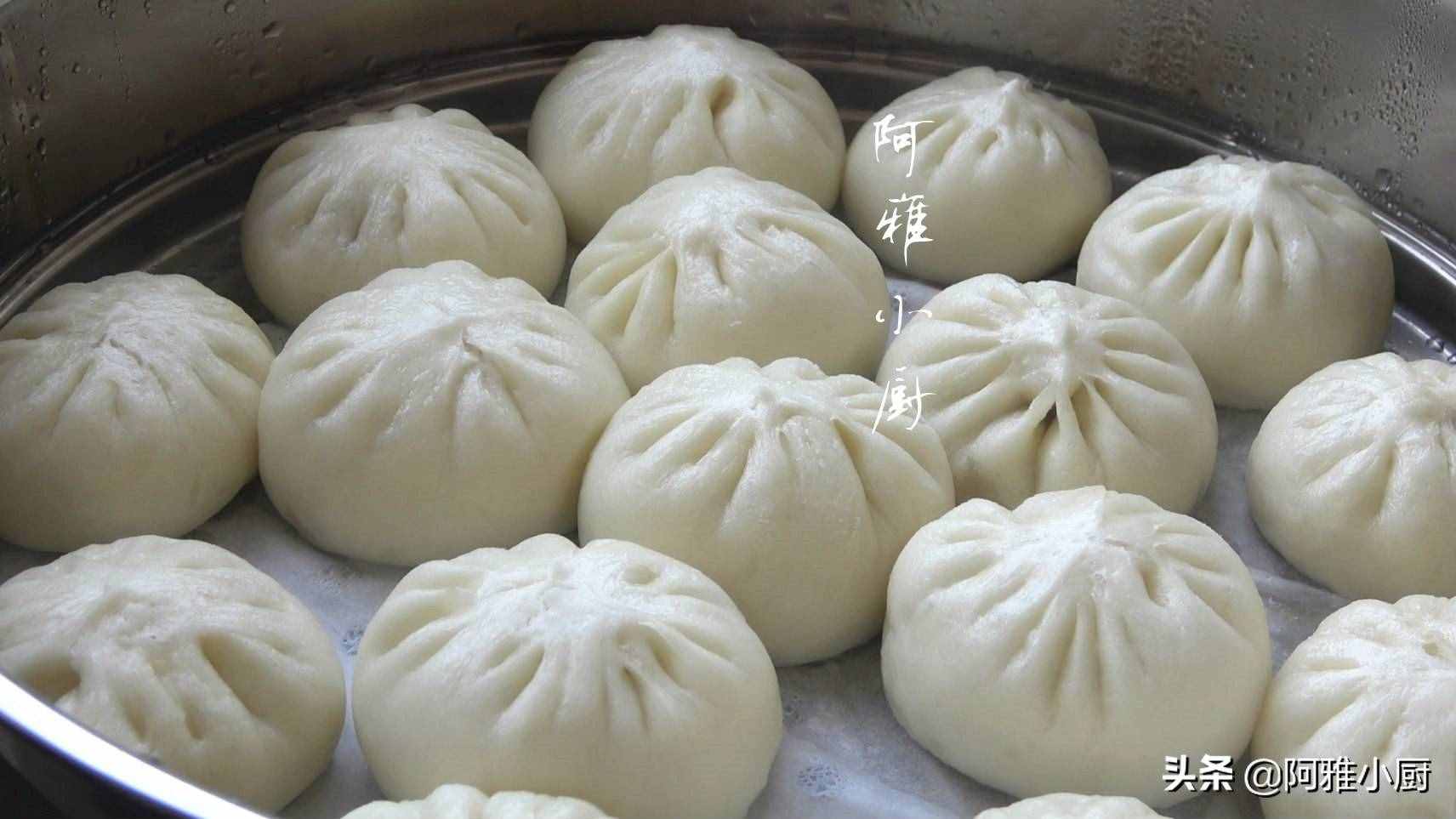 包子的家常做法，方法簡單實(shí)用，雪白飽滿不塌陷，步驟詳細(xì)講解