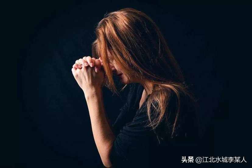 出軌常用的聯(lián)系方法，查女人出軌的最好方法