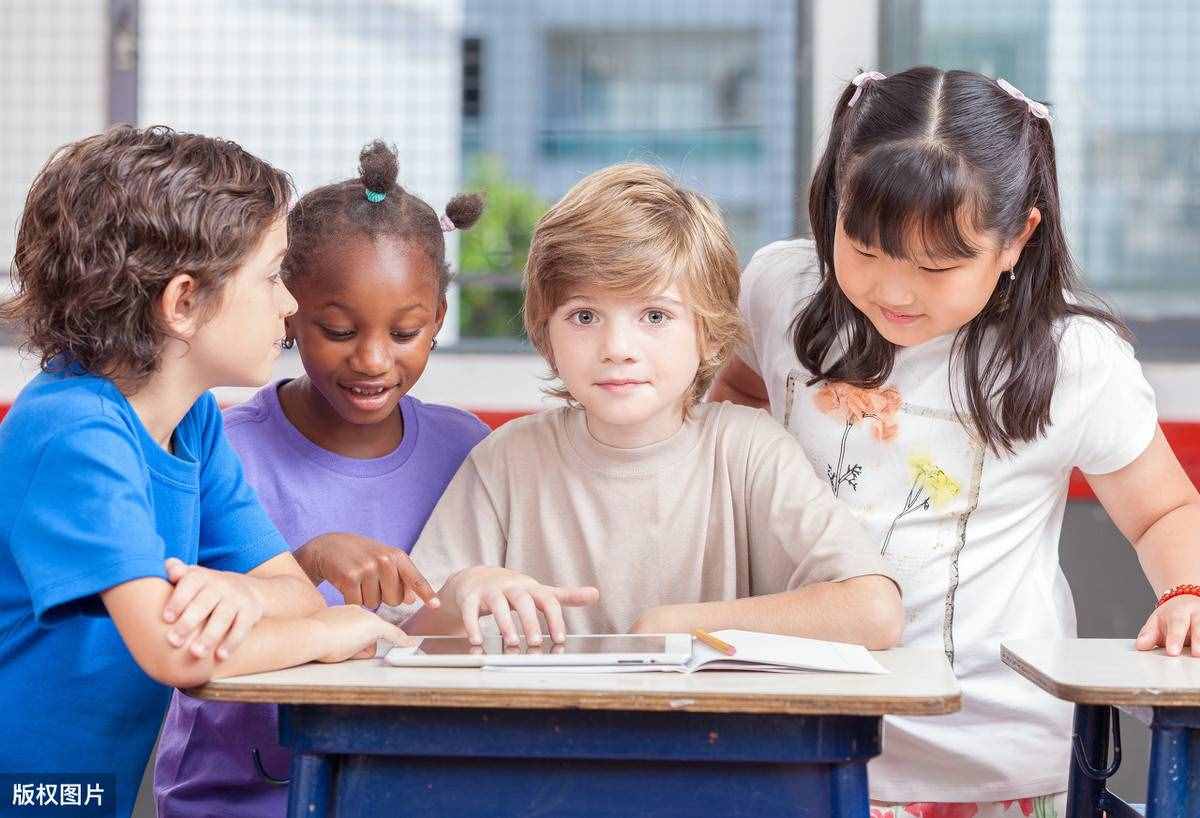三年級課文《我們的民族小學(xué)》，寫得真好，好在哪里