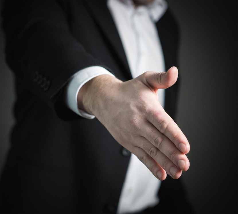 HR發(fā)offer要注意哪些？薪人薪事告訴你正確姿勢