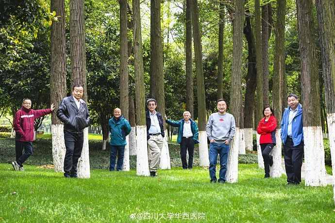 “重癥八仙”圖刷屏，他們還在武漢堅守