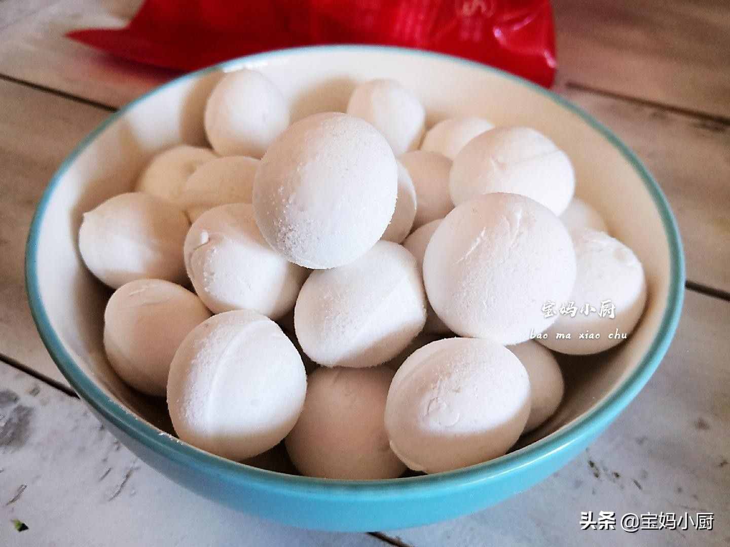 煮湯圓，三個技巧掌握好，保證圓鼓鼓好吃不破皮