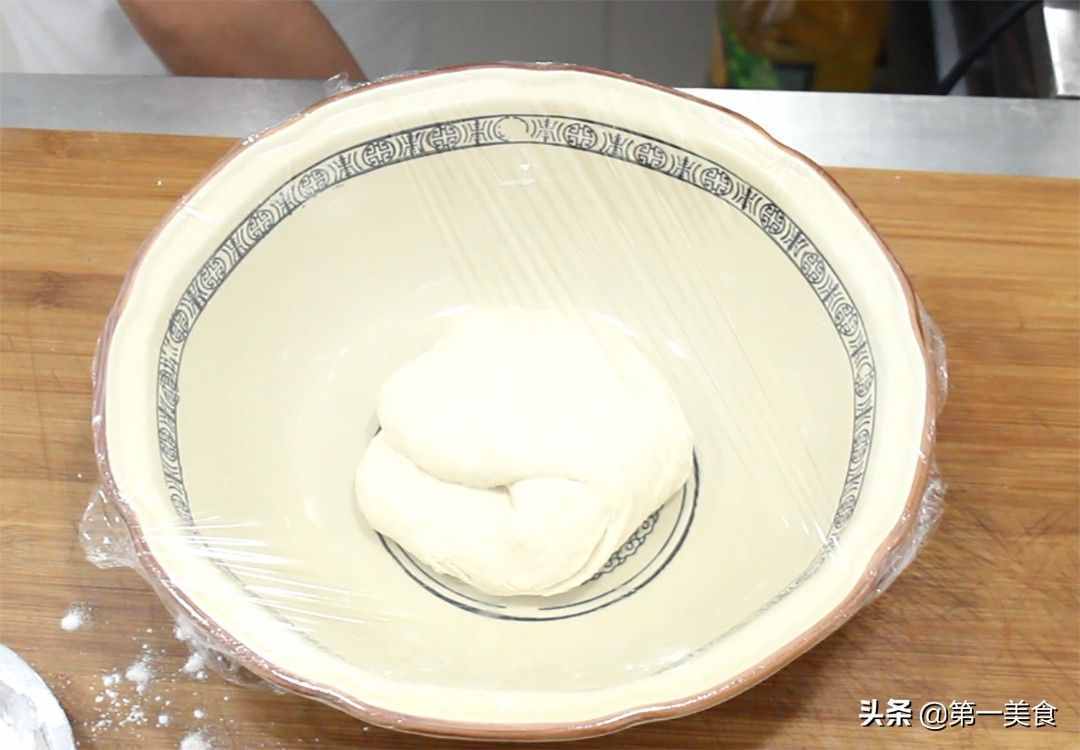 家庭版上海生煎包，廚師長教你如何制作，外焦里嫩，一鍋不夠吃