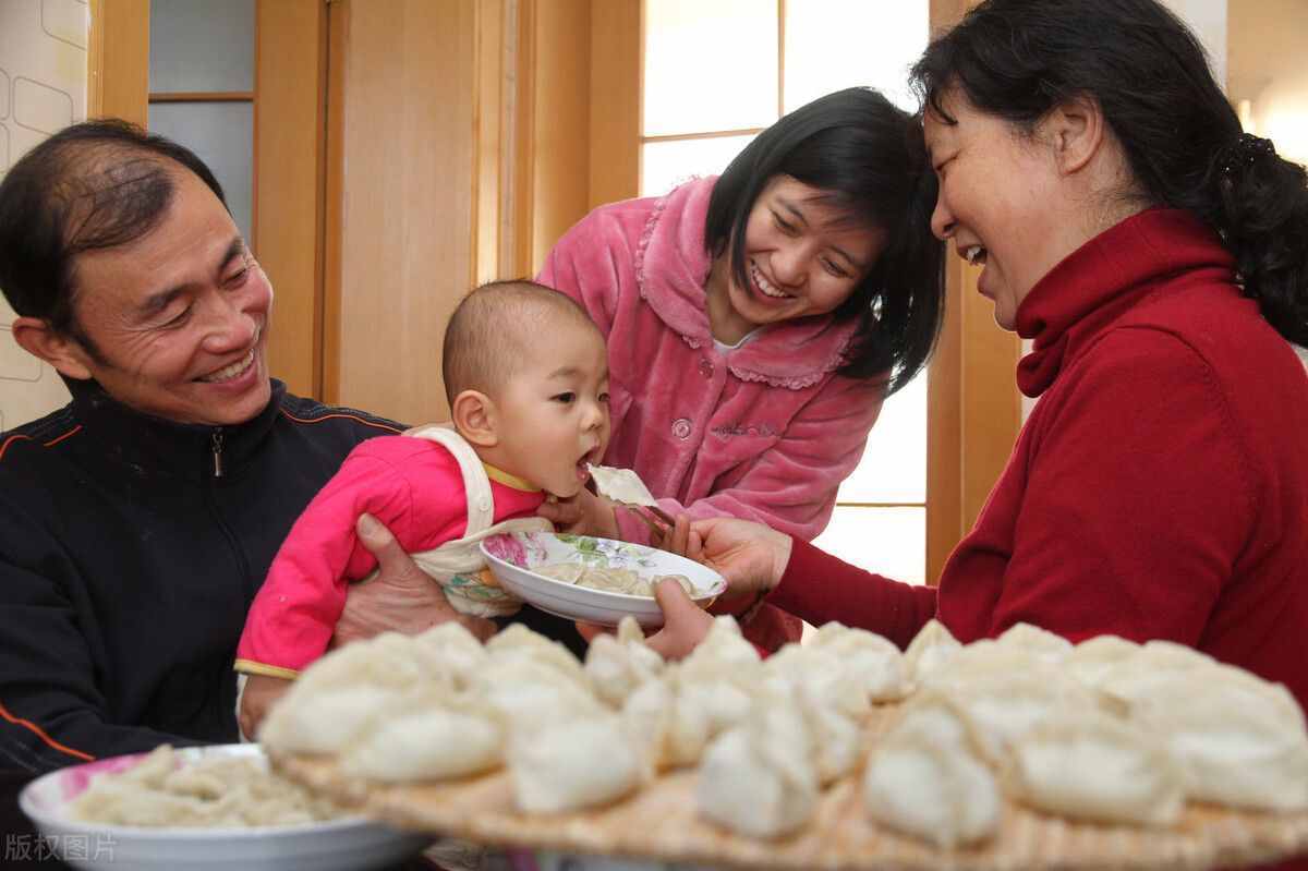 大年初一禁忌多，“3做4吃5不”，老傳統(tǒng)不能丟，才有好彩頭