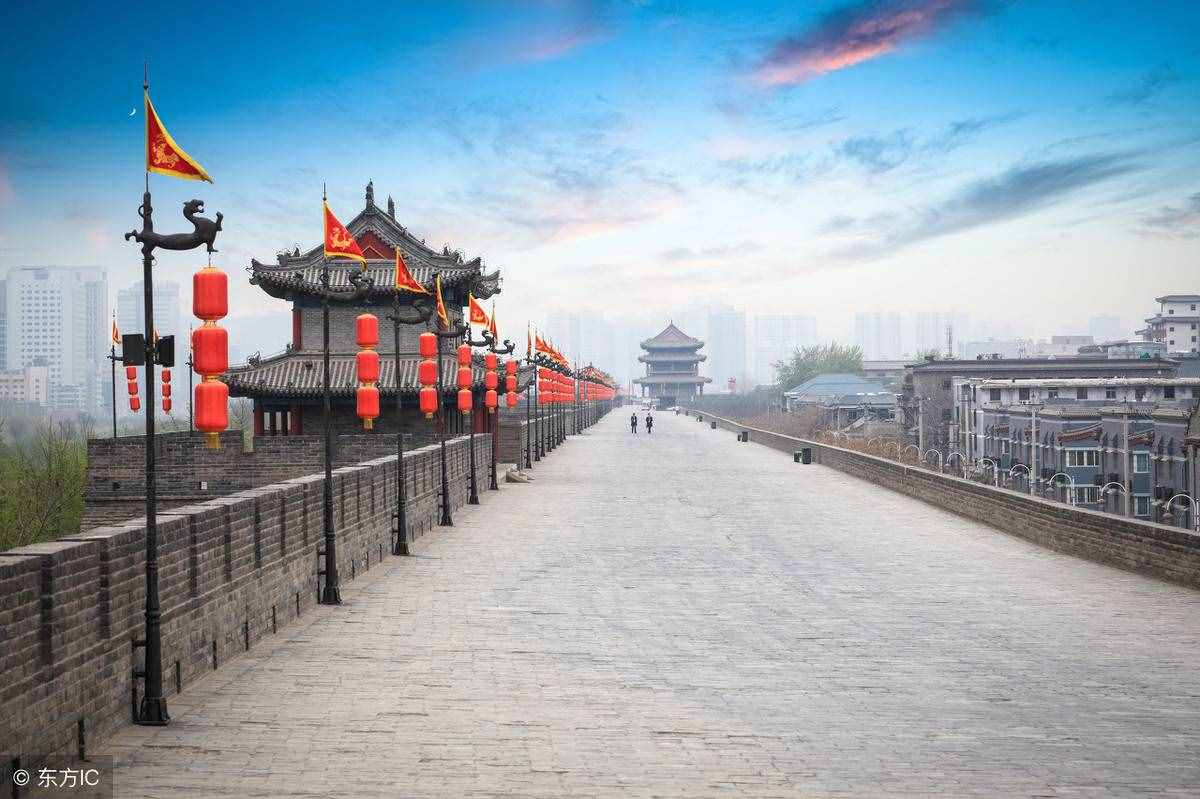 小說：穿越碰上李世民，我為看他沒見過世面的樣子，拿出個(gè)地球儀