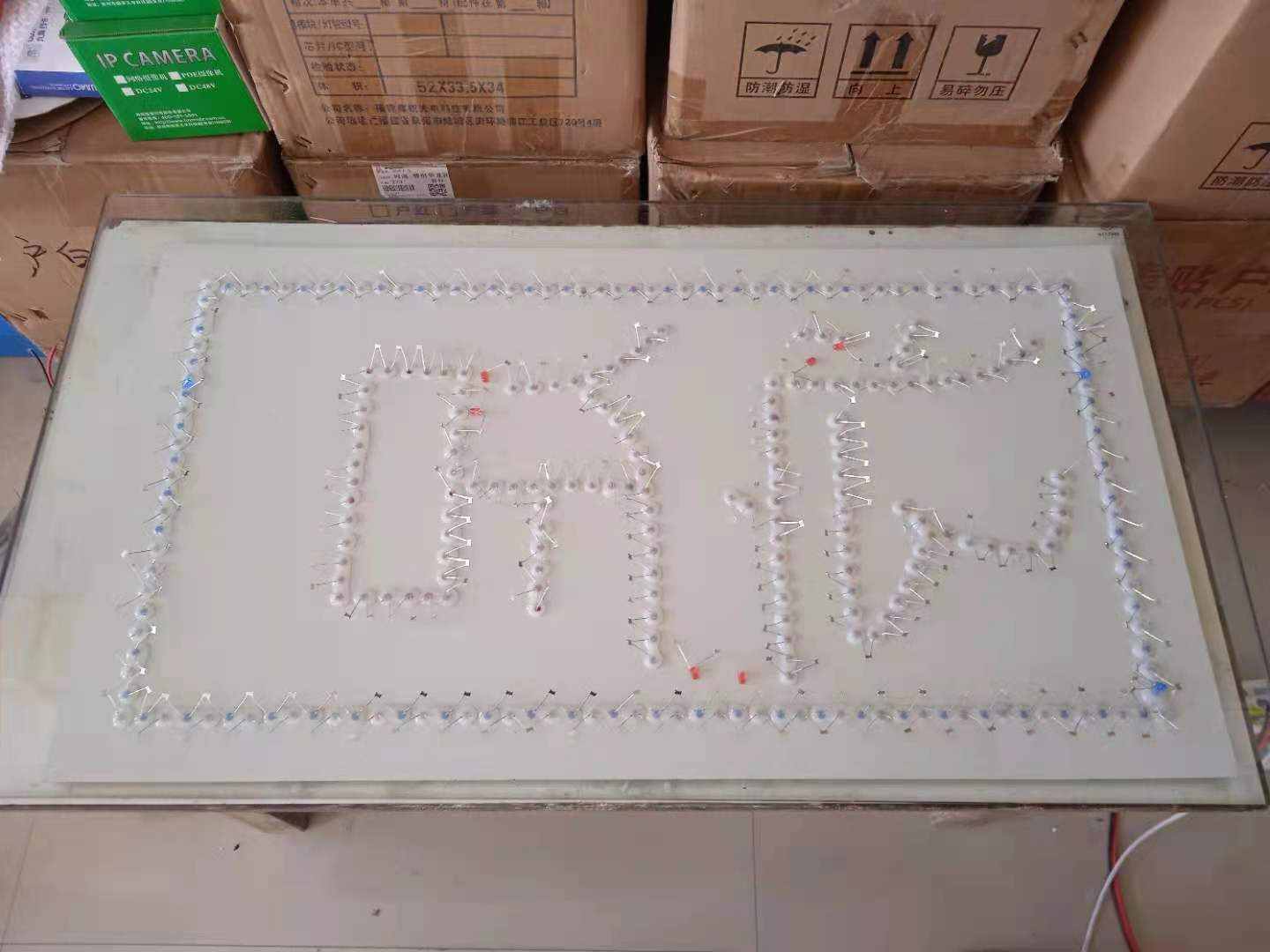 詳細(xì)分享關(guān)于電子燈箱（LED燈箱）制作教程，制作終身不壞的燈箱