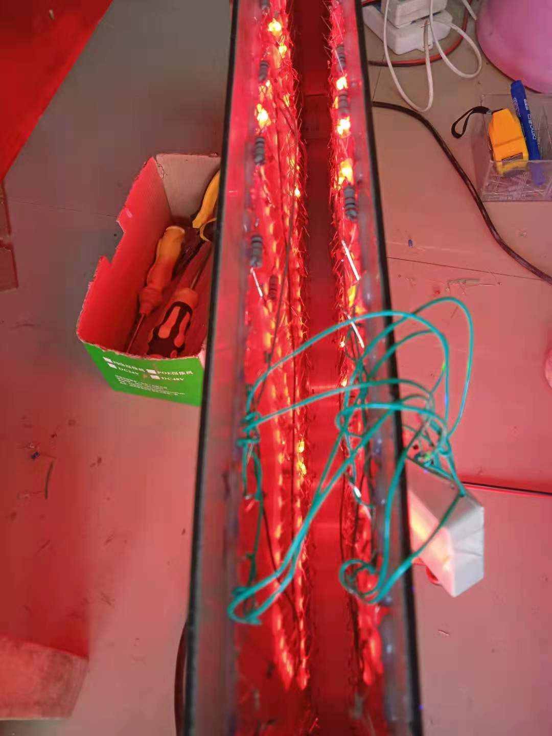 詳細(xì)分享關(guān)于電子燈箱（LED燈箱）制作教程，制作終身不壞的燈箱
