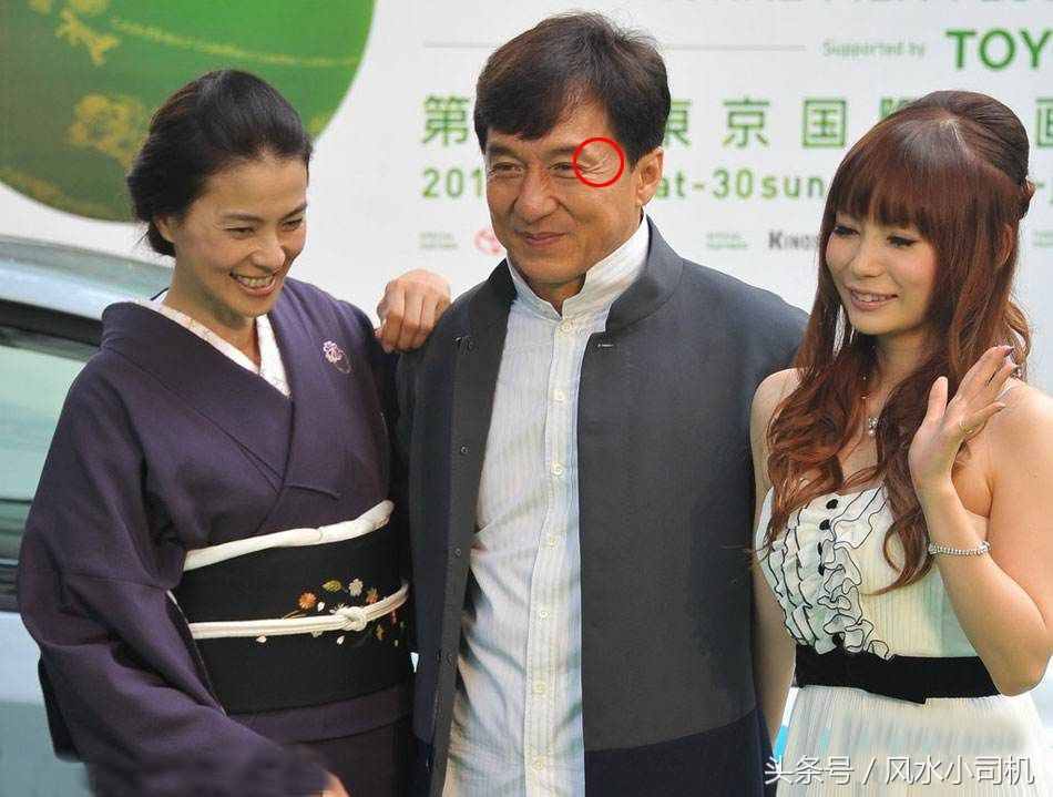 眼睛的“魚尾紋”與你的“桃花運”息息相關
