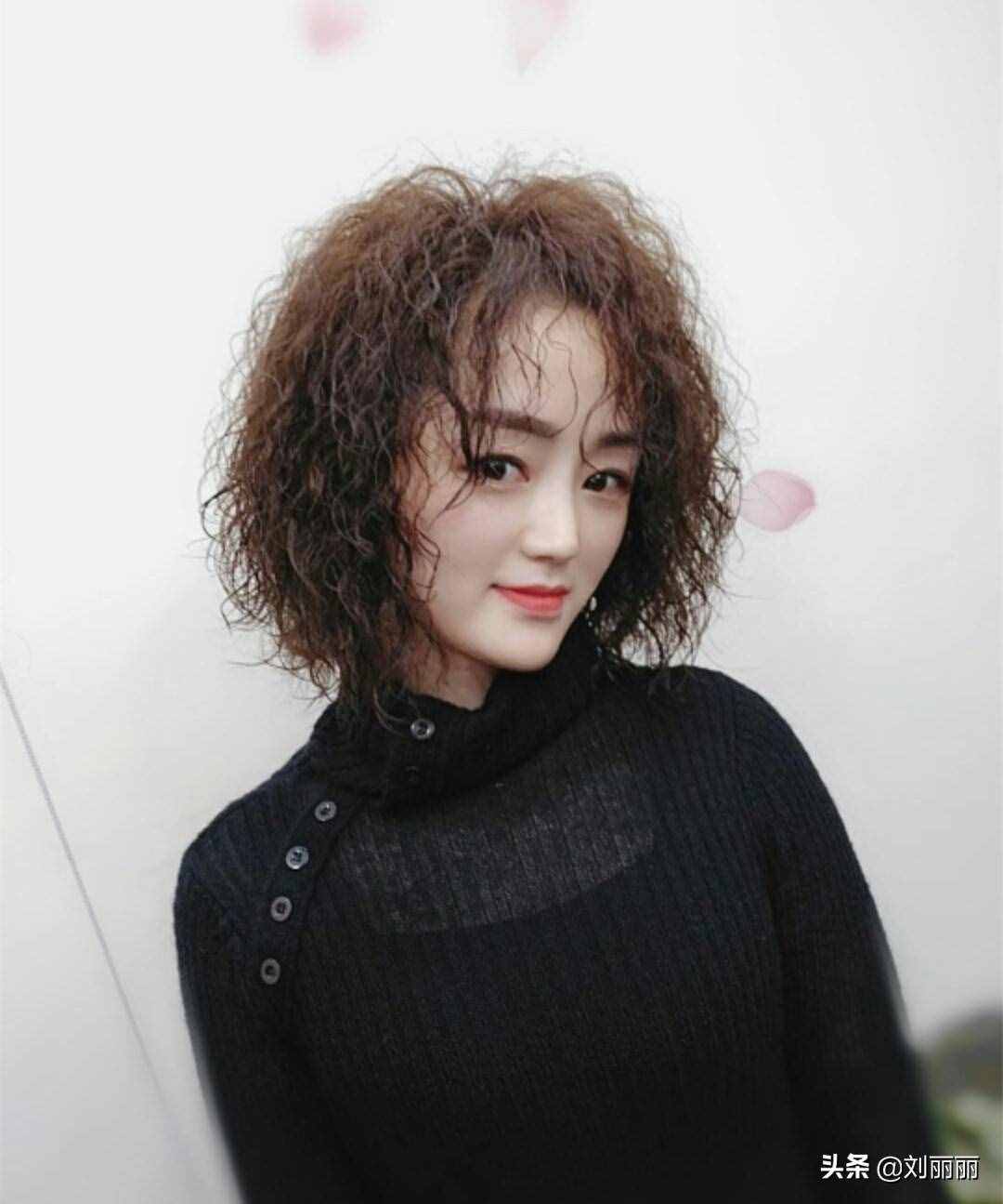 頭發(fā)細(xì)軟少發(fā)型怎么辦？選這15款就對了，讓你又美又洋氣