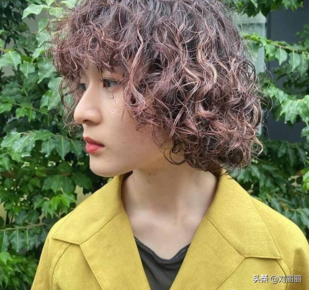頭發(fā)細(xì)軟少發(fā)型怎么辦？選這15款就對了，讓你又美又洋氣