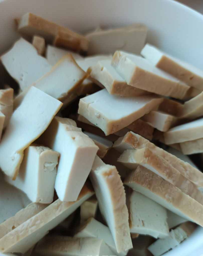 一把黃豆一勺醋，教你在家做豆腐，方法簡(jiǎn)單純手工，吃著更安心
