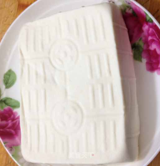 一把黃豆一勺醋，教你在家做豆腐，方法簡(jiǎn)單純手工，吃著更安心