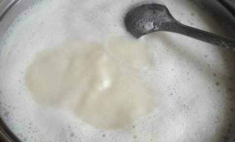 一把黃豆一勺醋，教你在家做豆腐，方法簡(jiǎn)單純手工，吃著更安心