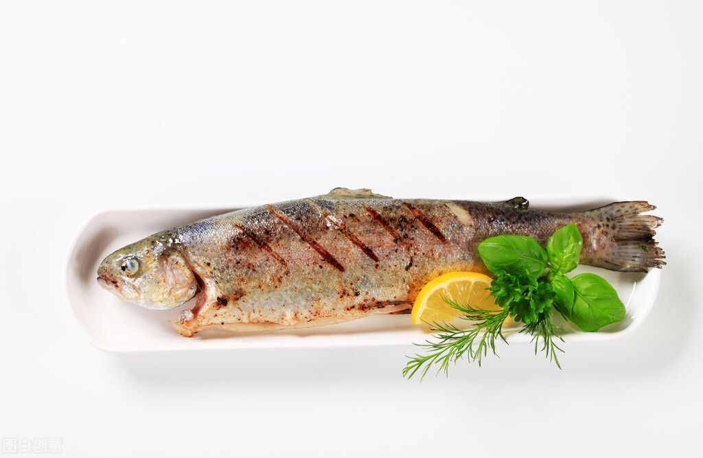 東盛瀾丨虹鱒魚(yú)怎么做好吃 虹鱒魚(yú)做法教程