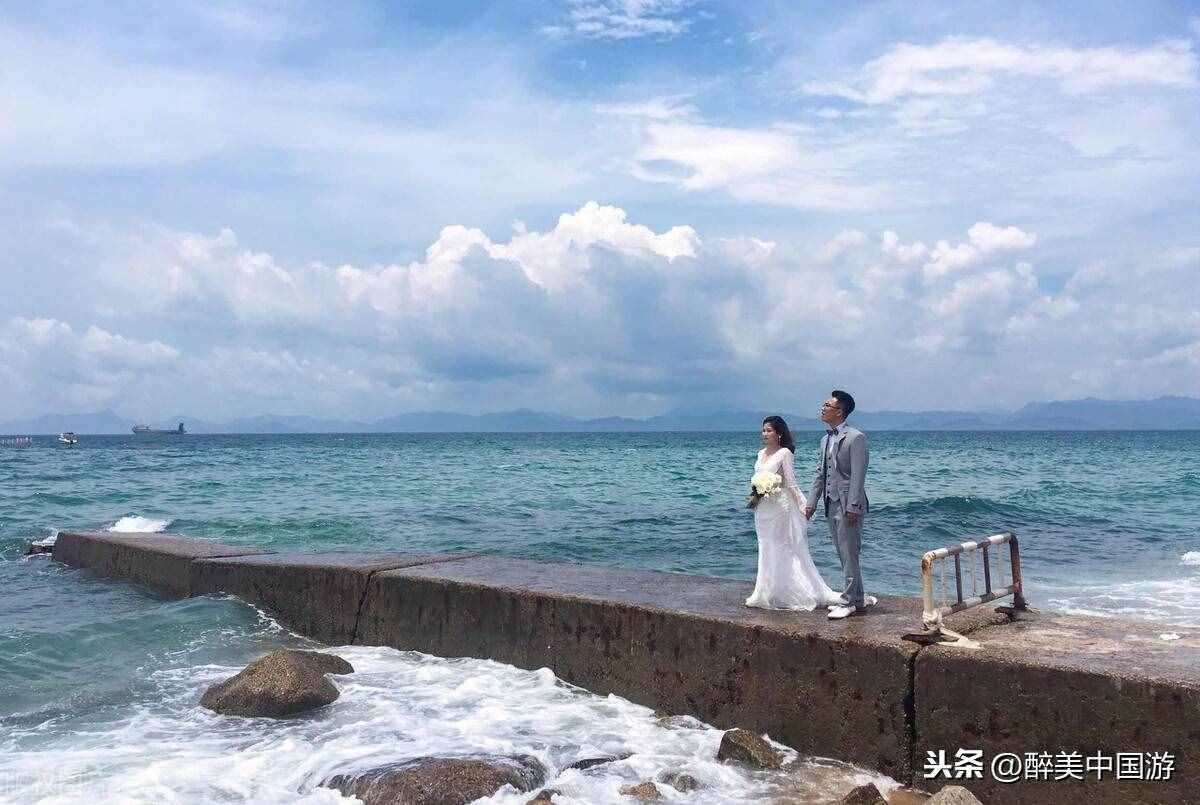 蔚藍的大海，金色的海灘，不出國，深圳玫瑰海岸也能玩出歐陸風(fēng)情