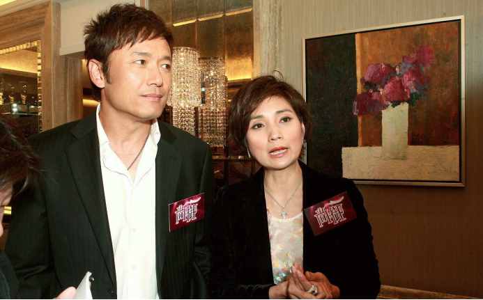 長跑8年后結(jié)婚，戚美珍和老公的感情讓人羨慕，難怪越活越年輕