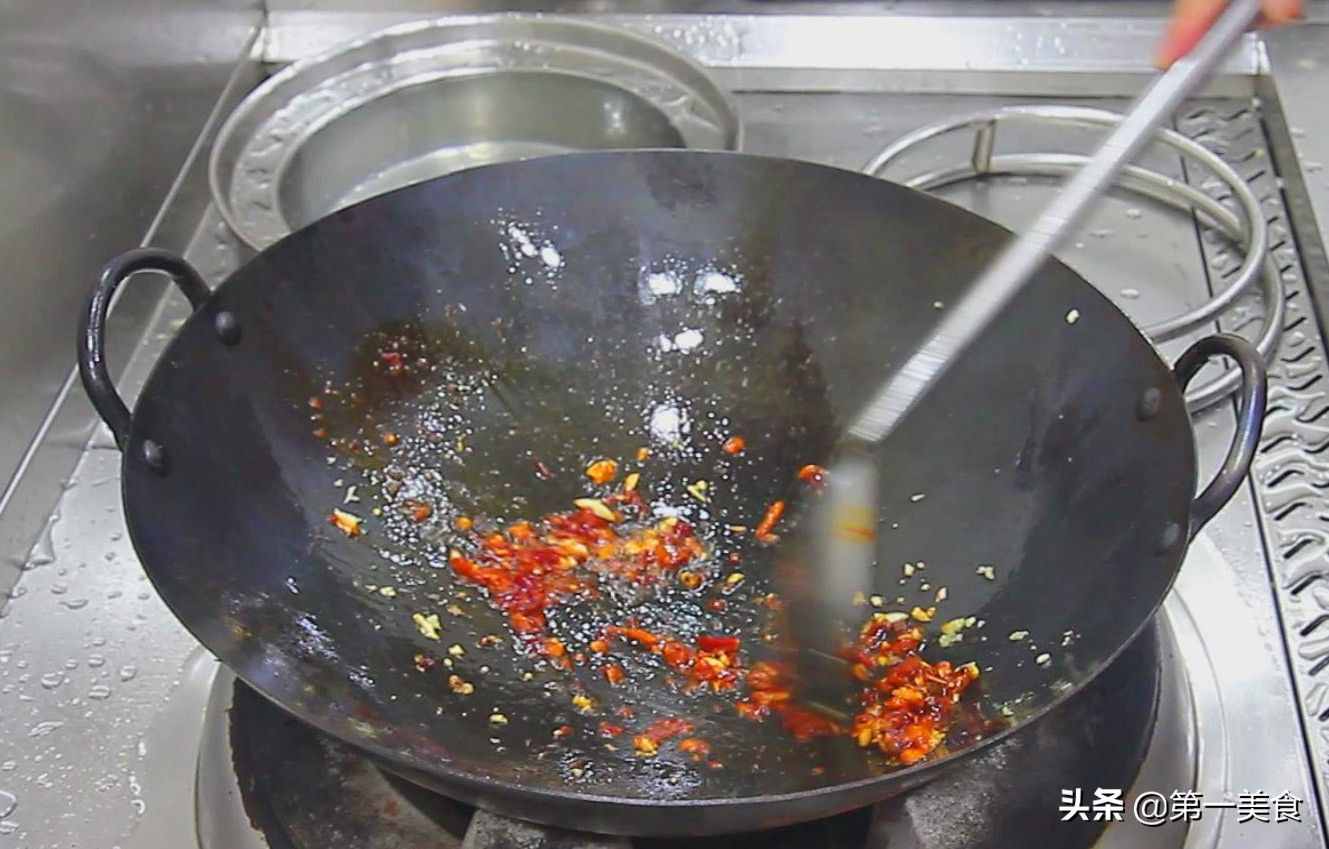 宮保雞丁家常做法，學(xué)會(huì)這個(gè)做法，想吃可以在家做，不用去飯店了
