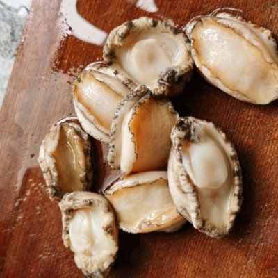 大廚教你這么做鮑魚燜雞，營(yíng)養(yǎng)又好吃