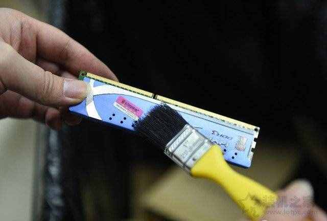 電腦清灰教程：電腦主機怎么清理灰塵？臺式電腦主機清理灰塵教學(xué)