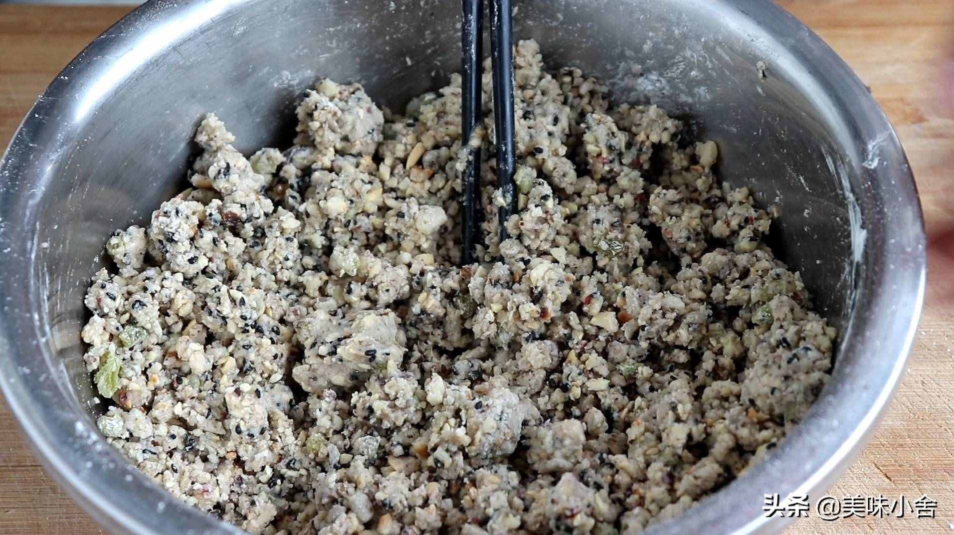 中秋節(jié)快到了，教你在家做月餅，不破皮、不露餡，做法超簡單