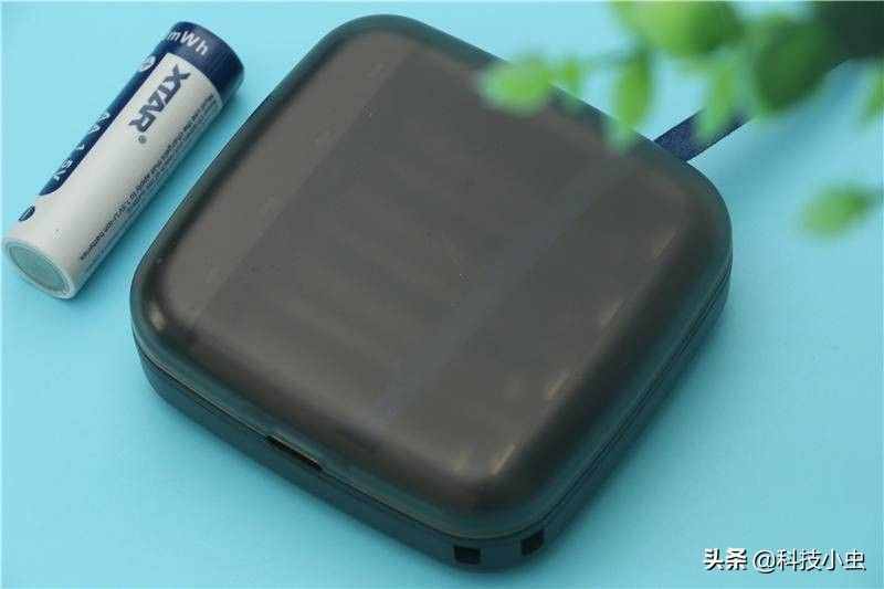 鎳氫電池已過時5V鋰電池是王道！XTAR BC4多用途充電套裝正當(dāng)時