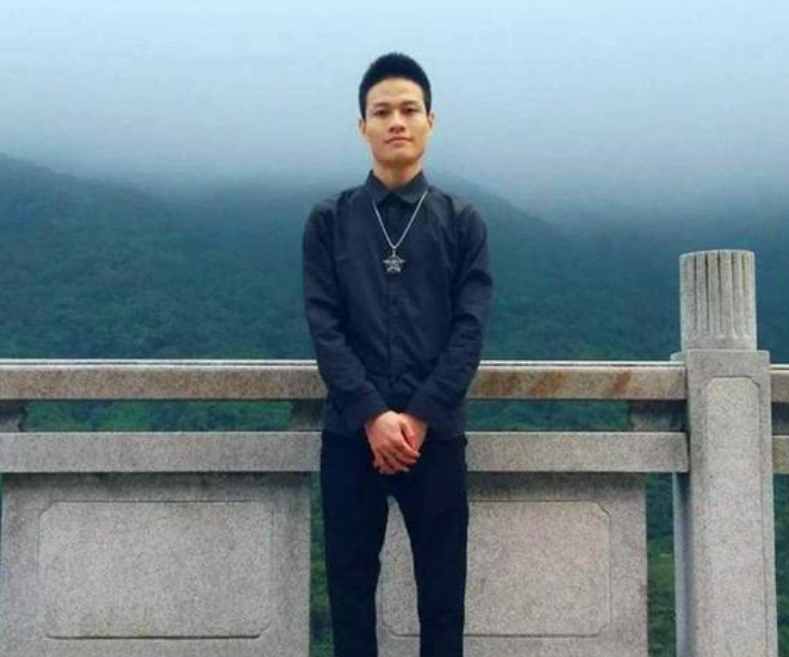 還記得“殺馬特”鼻祖羅福興嗎？14年過去了，他如今在干嘛呢？