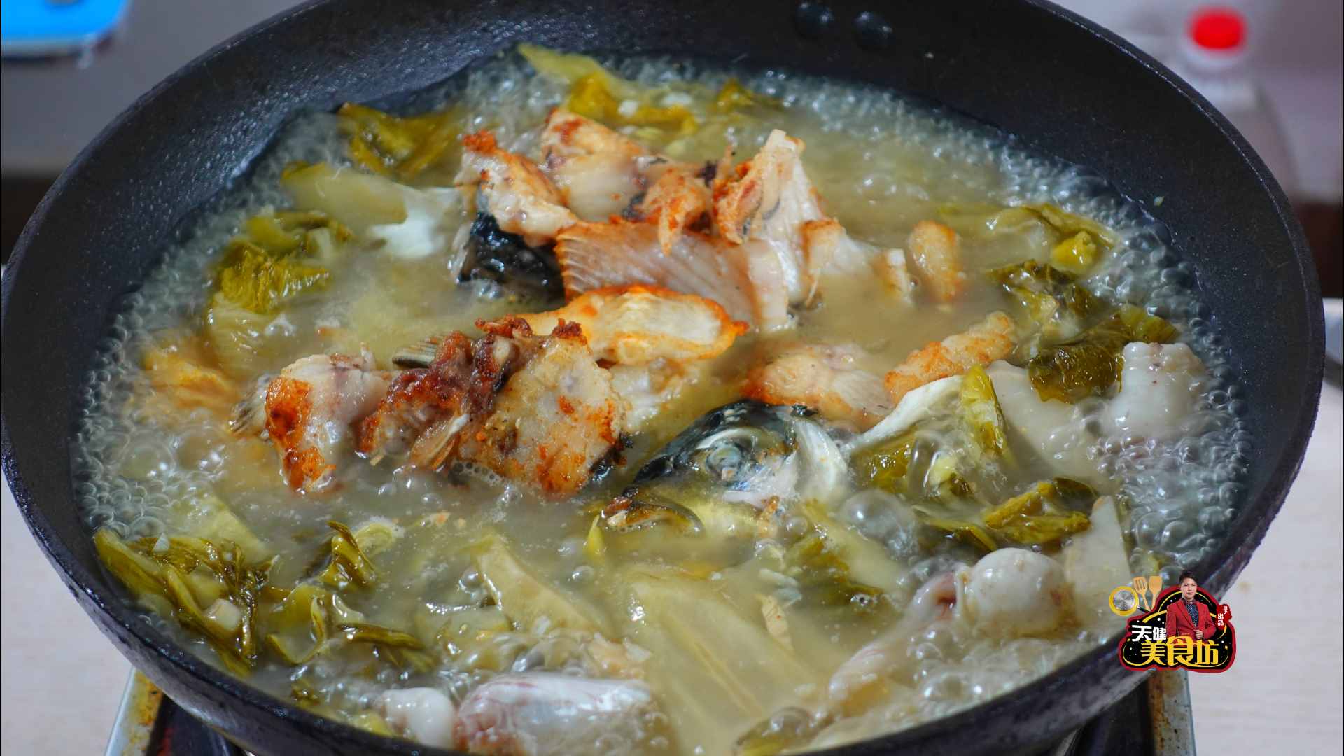 飯店大廚不外傳的酸菜魚教程，學(xué)會(huì)就可以開(kāi)店了，喜歡的收藏