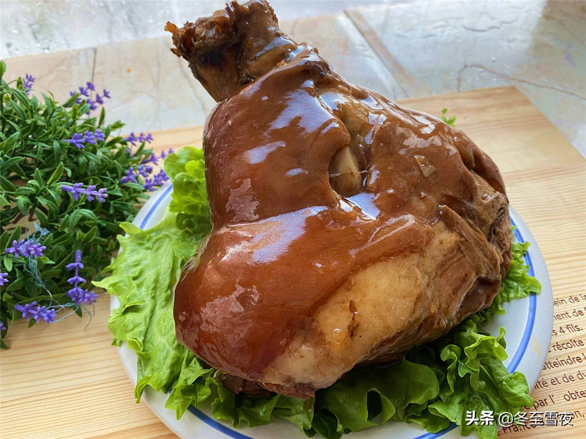 給南方人看看，東北普通人家年夜飯18個菜，東北過年該有的樣子