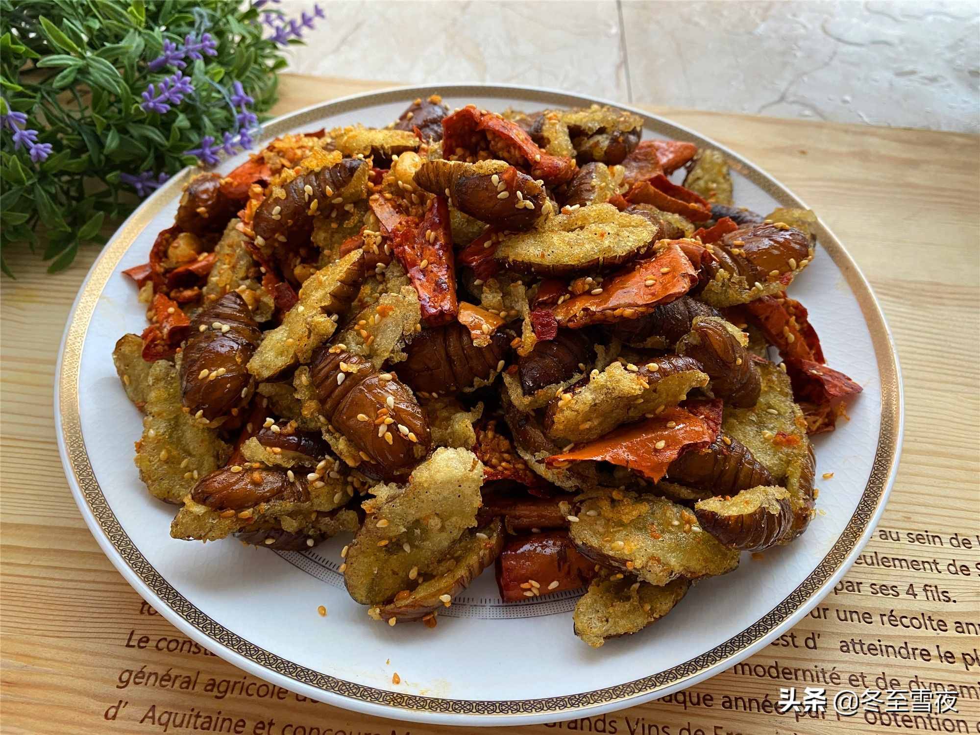 給南方人看看，東北普通人家年夜飯18個菜，東北過年該有的樣子
